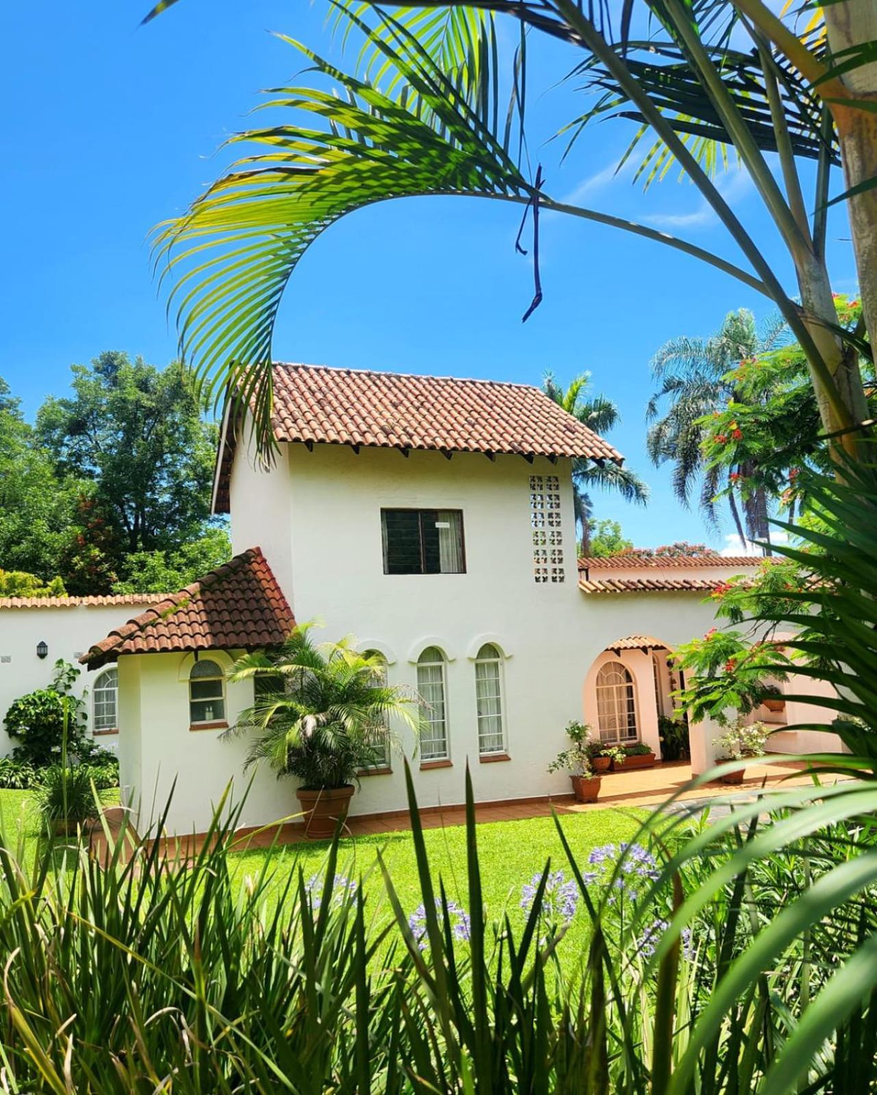 The Bardolino Artists Retreat Mbombela Exterior foto